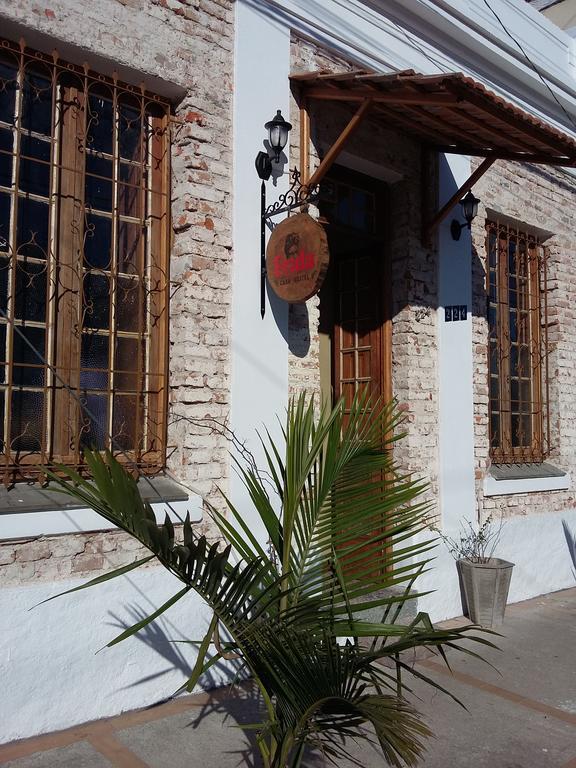 Frida Casa Hostel Pelotas Exterior photo